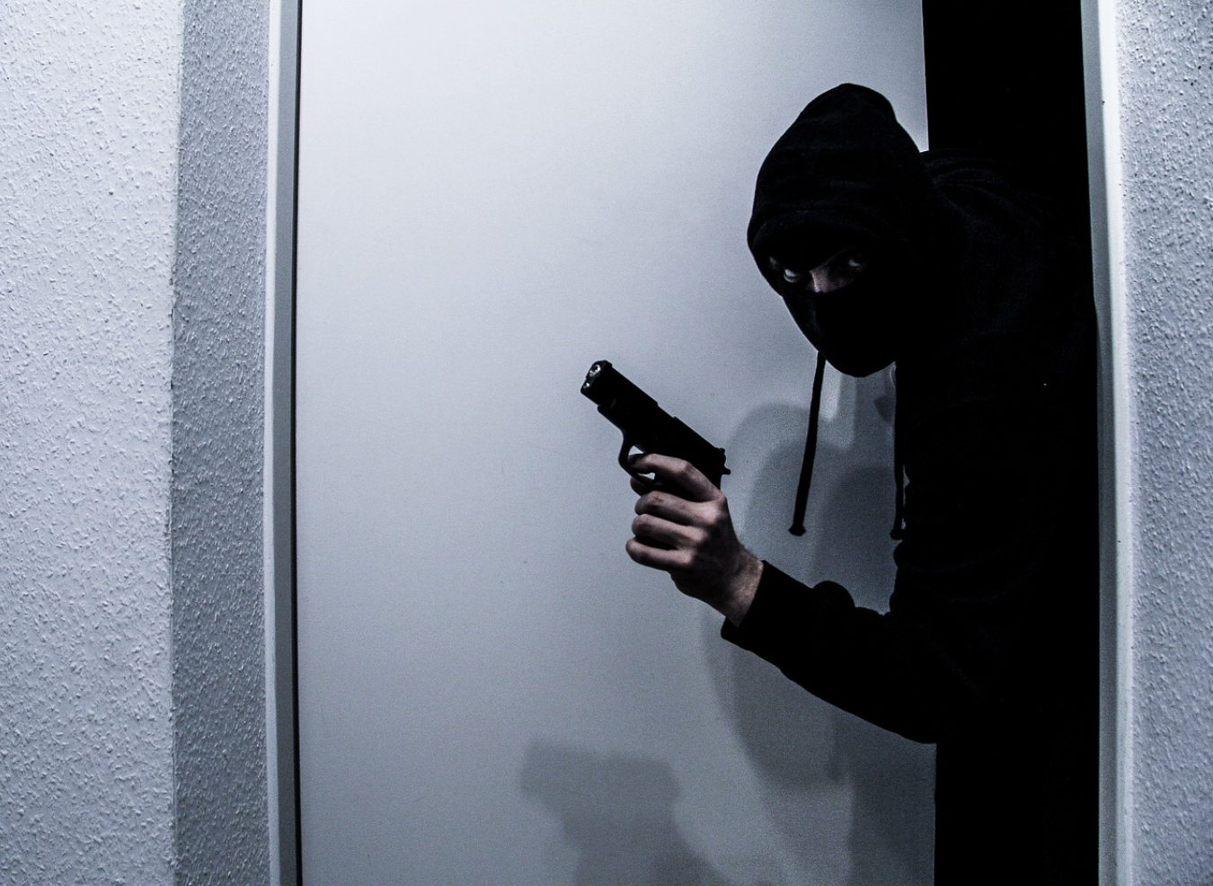 Burglary and Home Invasion: Similarities and Distinctions Washington DC Legal Article Featured Image by Antonoplos & Associates